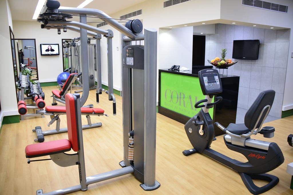 Coral Beirut Al Hamra Hotel Buitenkant foto