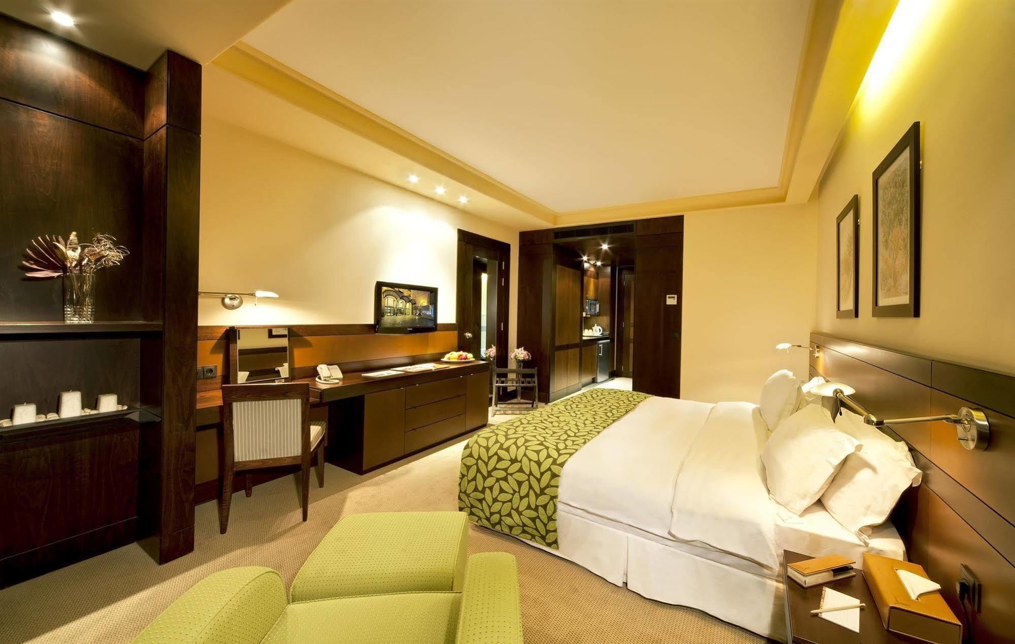 Coral Beirut Al Hamra Hotel Kamer foto
