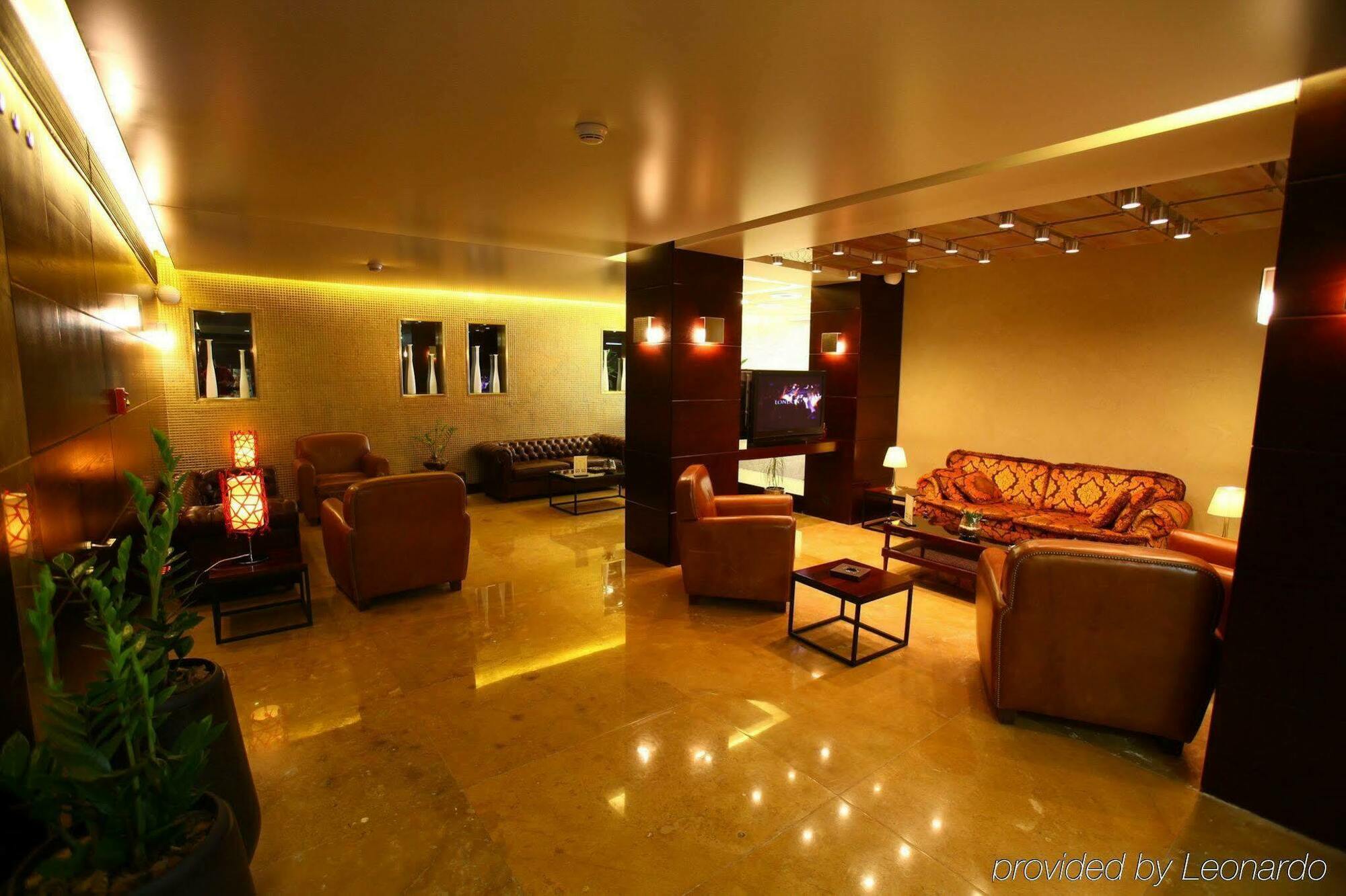 Coral Beirut Al Hamra Hotel Interieur foto